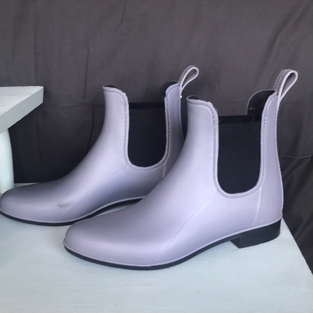 🚚MOVING SALE! GUC Sam Edelman | Tinsley Rubber Rain Boot ✨MOST OFFERS ACCEPTED✨ - Picture 2 of 6